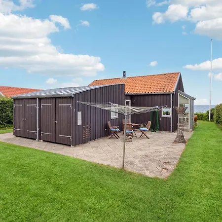 Amazing In With Kitchen *